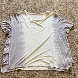American Eagle White & Gray Short Sleeve Top